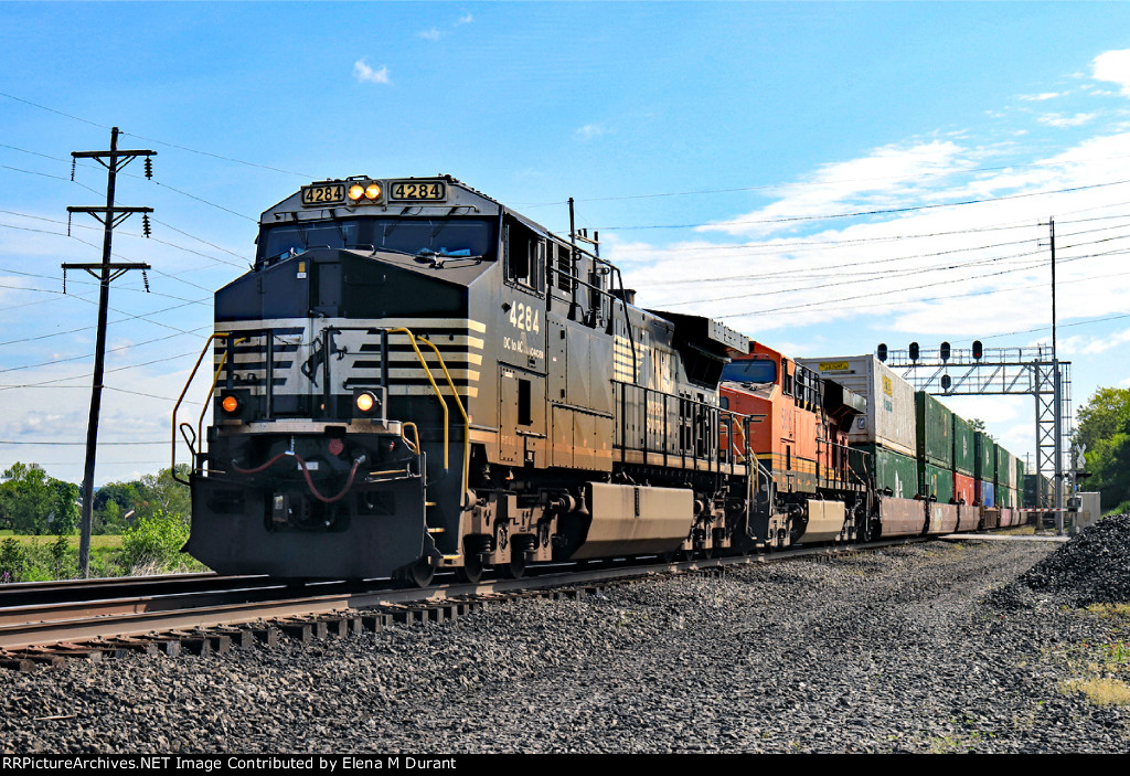 NS 4284 on 21E